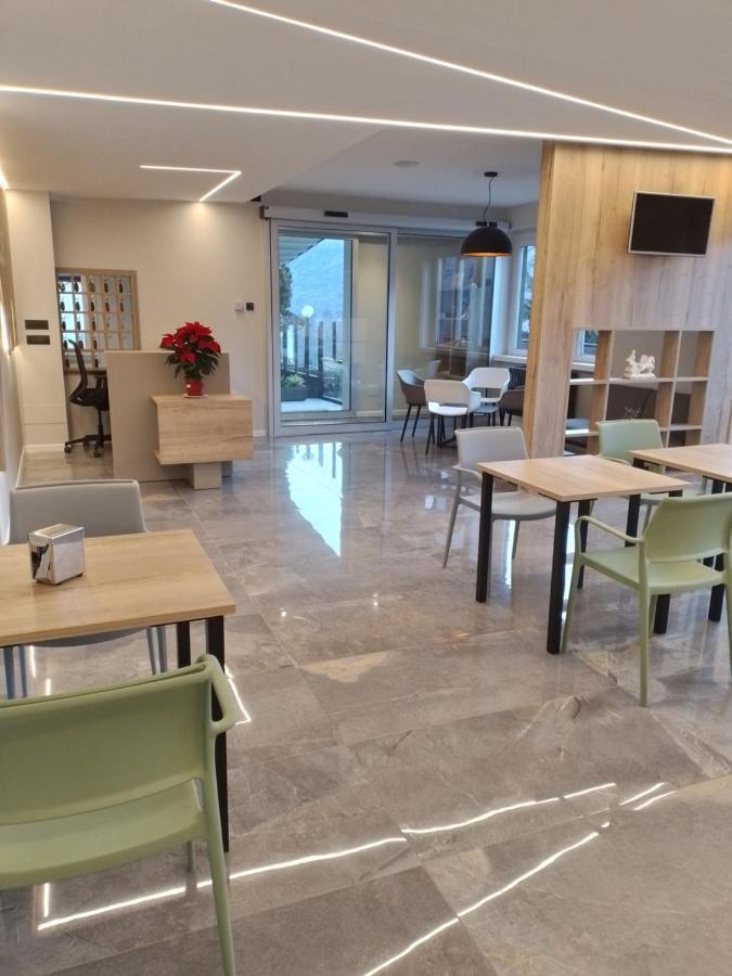 Hotel Ristorante Miravalle Тельо Экстерьер фото